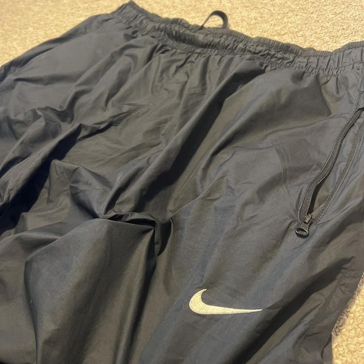 00s Nike Swoosh Shell Tracksuit Bottoms image 5