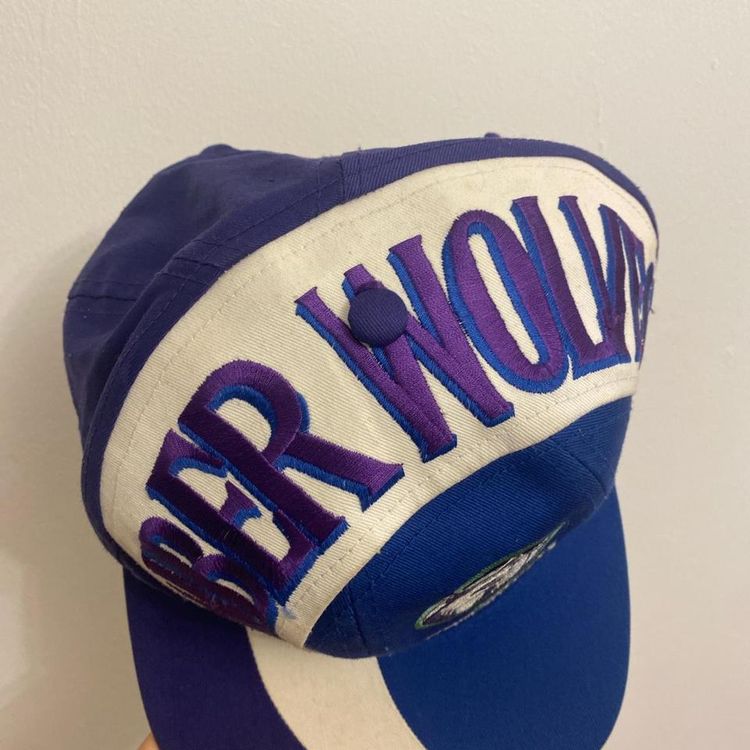 Vintage nba Minnesota timberwolves fully embroidered SnapBack cap. 3