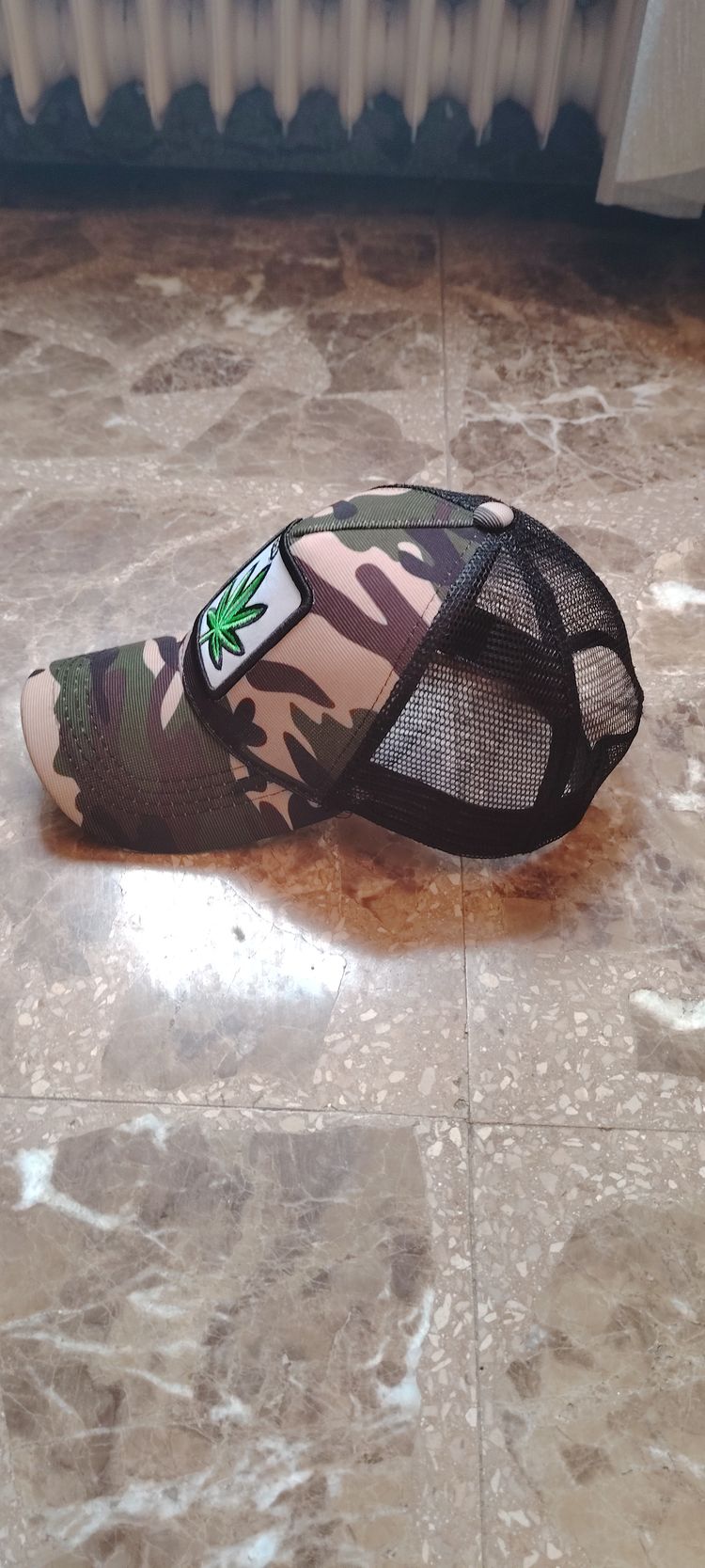 Leaf Camouflage Trucker Cap With Weed Leaf Patch product image