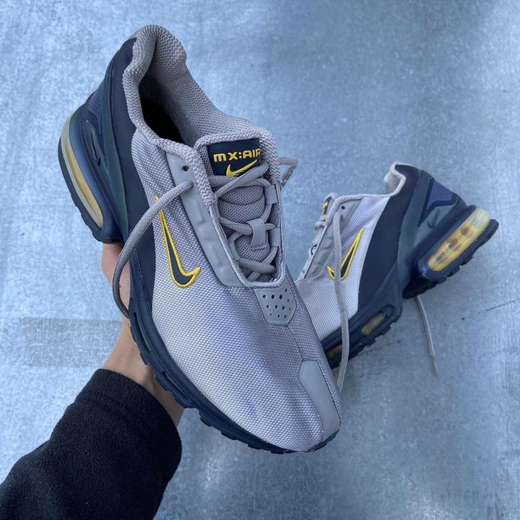 Nike Air Max Majikan 6