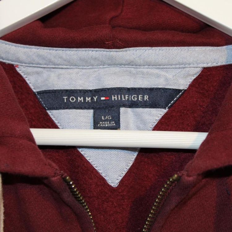Tommy Hilfiger zip through hoodie! Big spell out in burgundy size large. image 3