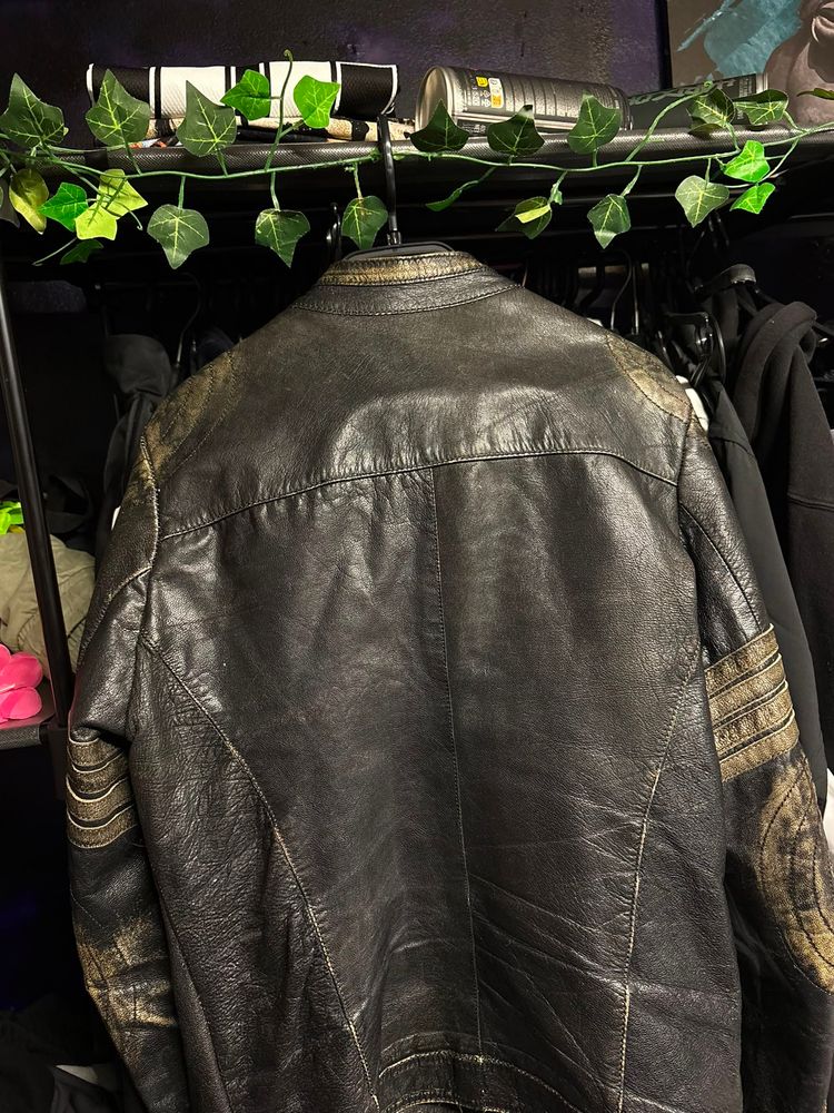 Black Leather Jacket 2