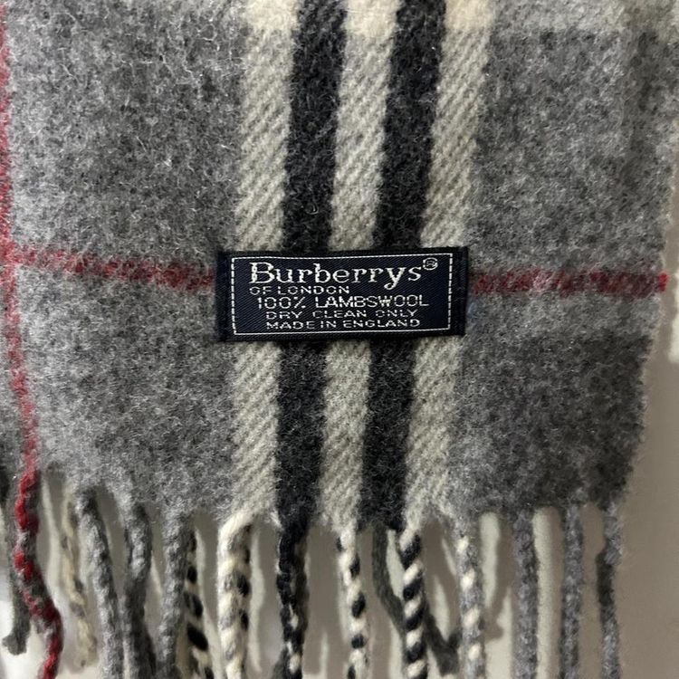 Vintage Burberry Scarf 100% Lambswool 5