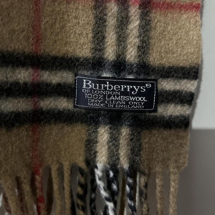 Vintage Burberry Scarf 100% lambs wool check 3