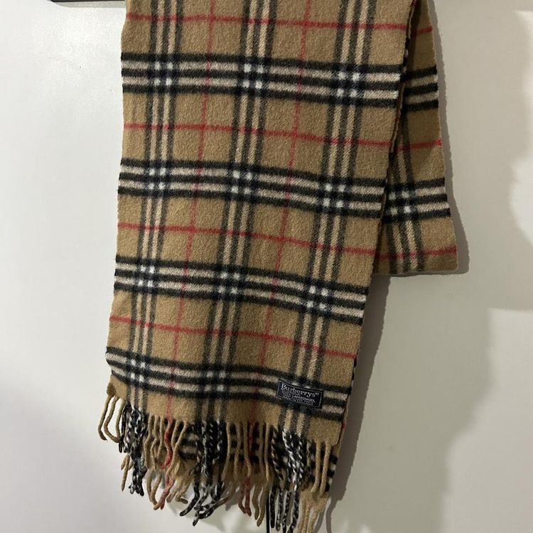 Vintage Burberry Scarf 100% lambs wool check 6