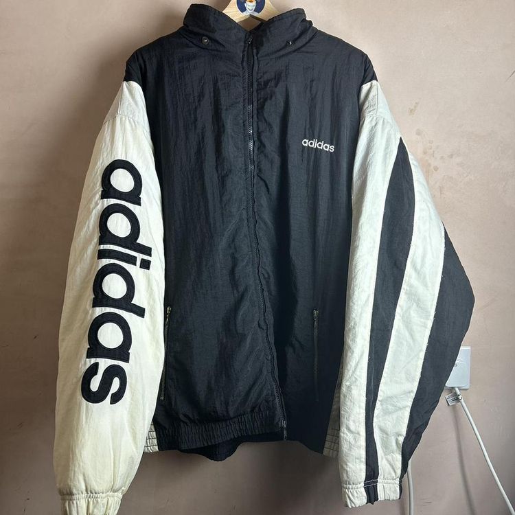 Vintage adidas embroidered quilted zip up coat