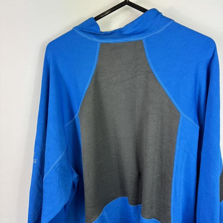 North Face quarter zip top image 4
