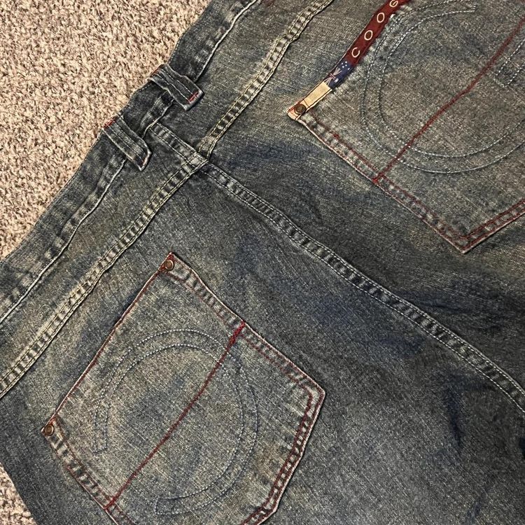 | Vintage Coogi BAGGYYYYY jeans image 3