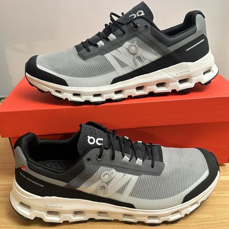 On Running On Running Cloud Vista Waterproof Black White product image