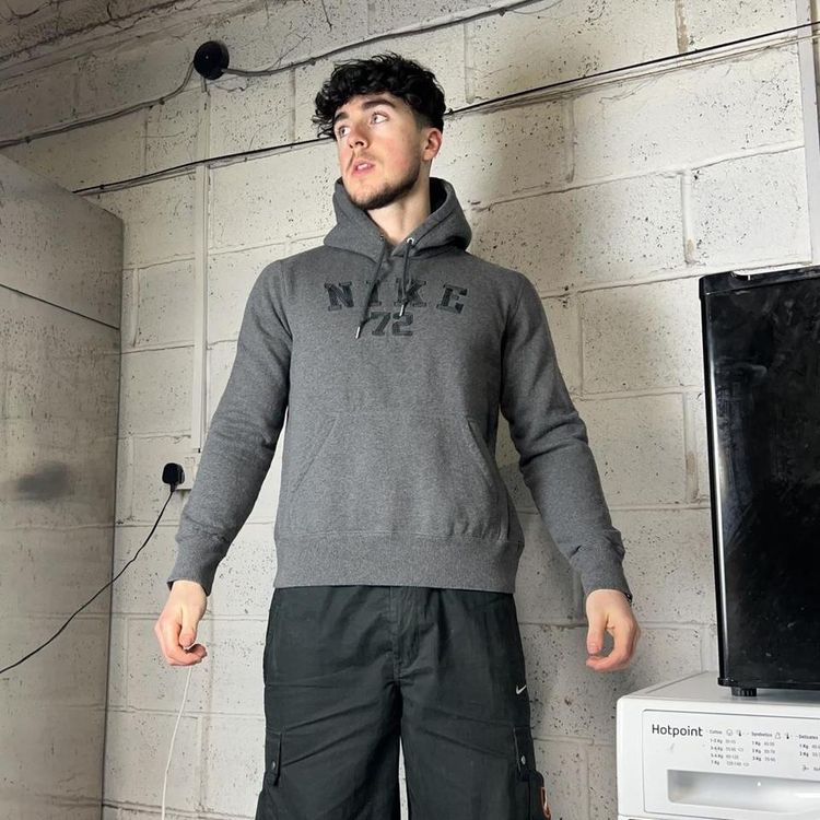 Vintage Nike Club 1972 Embroidered Hoodie imagen 5