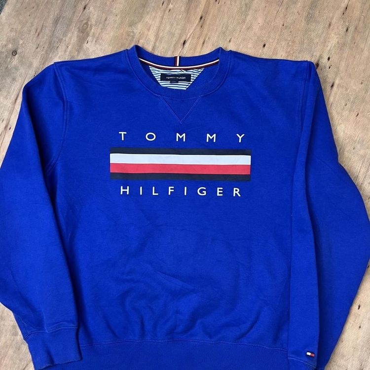 Vintage Tommy Hilfiger Embroidered Graphic Printed Sweatshirt image 4