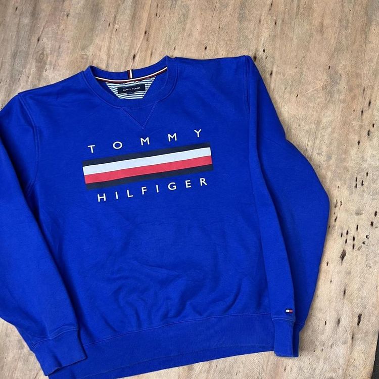Vintage Tommy Hilfiger Embroidered Graphic Printed Sweatshirt image 5