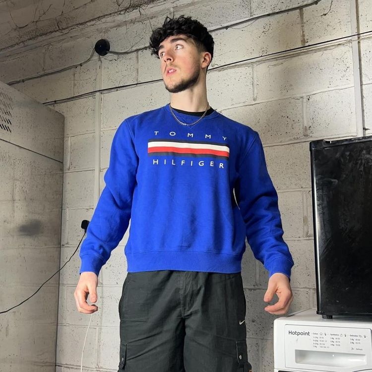 Vintage Tommy Hilfiger Embroidered Graphic Printed Sweatshirt image 6