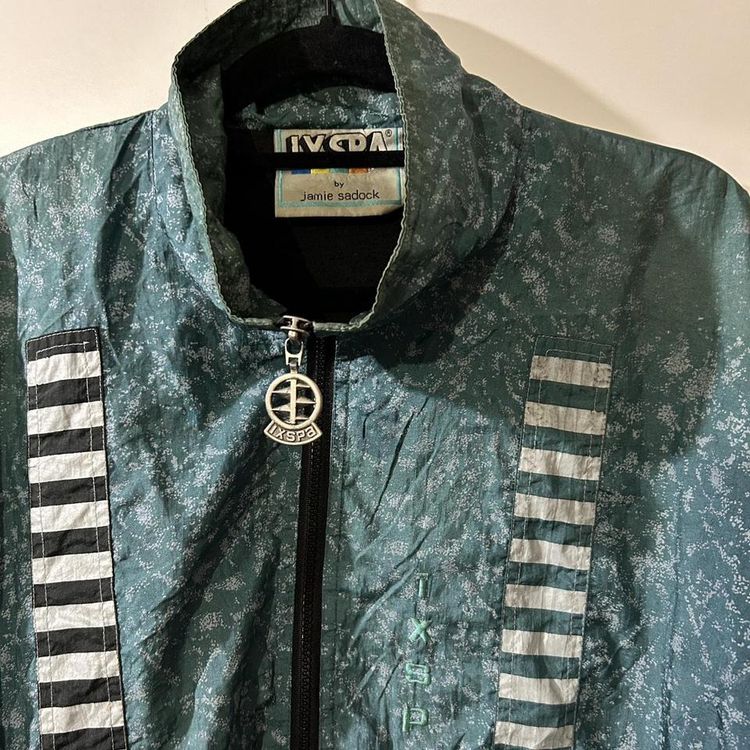 Vintage windbreaker retro jacket image 2