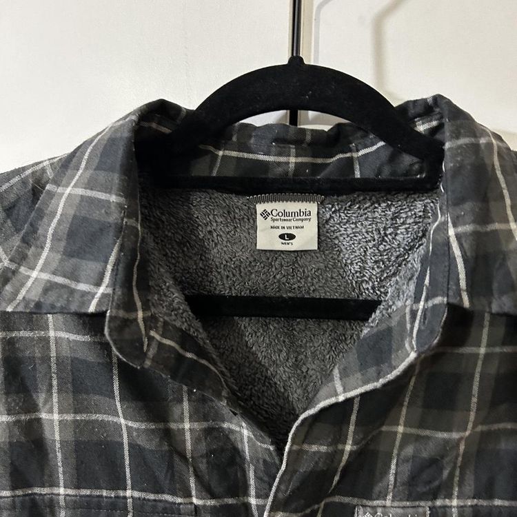 Vintage Columbia Workwear Flannel Shirt with fluffy inside image 3