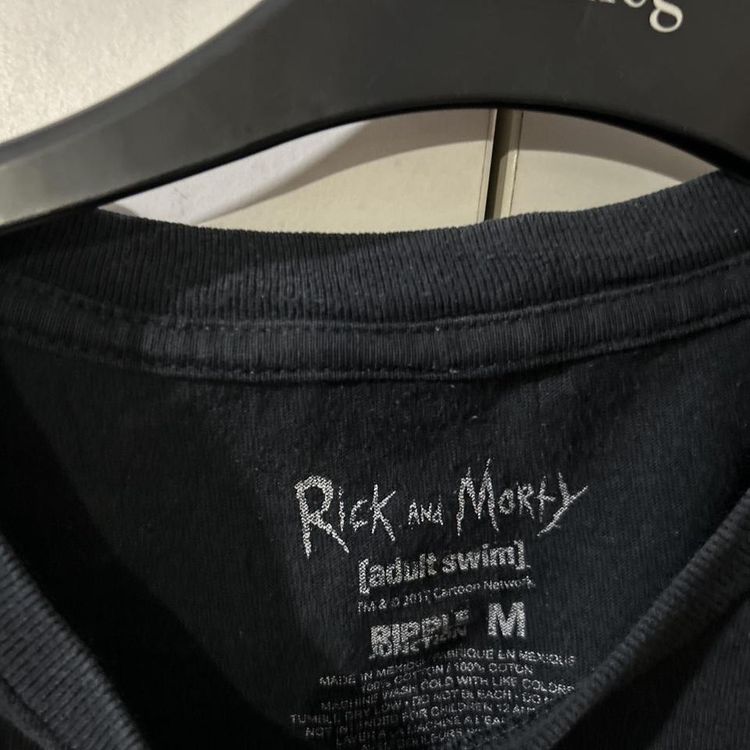 Vintage Rick and Morty  graphic t shirt image 5