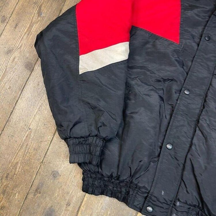 Chalk Line Chicago Bulls Pro Sport 90s Puffer Bomber Jacket, Black, Mens Large 5
