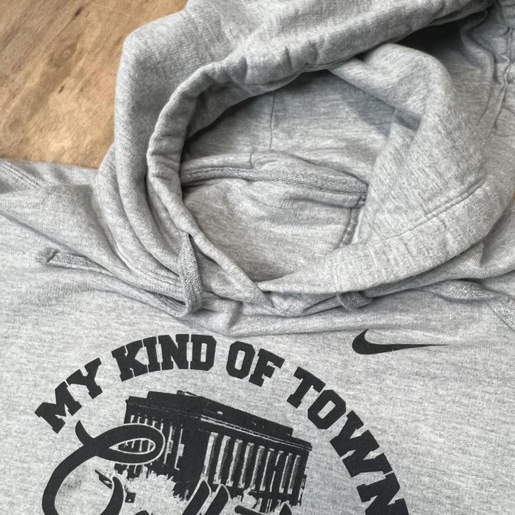 Vintage Nike Team x Tennessee Graphic Hoodie imagen 6