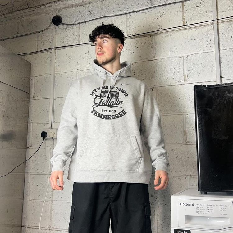 Vintage Nike Team x Tennessee Graphic Hoodie imagen 5