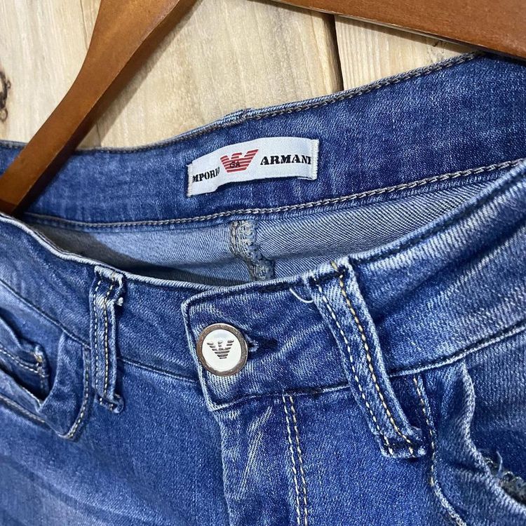Emporio Armarni Ladies Jeans Y2K image 3