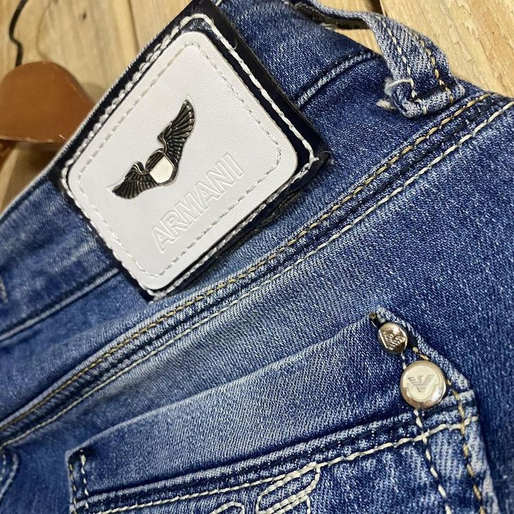 Emporio Armarni Ladies Jeans Y2K image 6