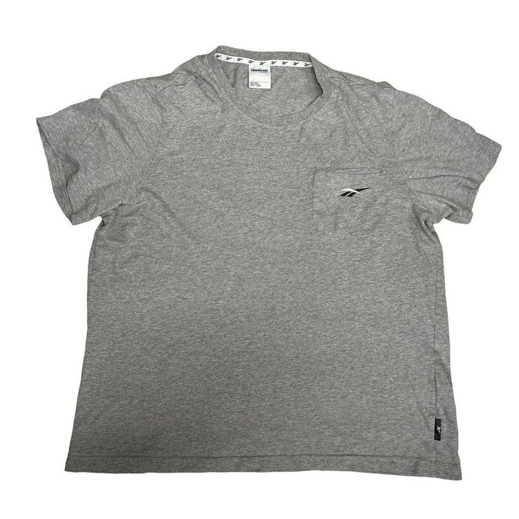 Reebok grey graphic print small pocket tshirt. image 1