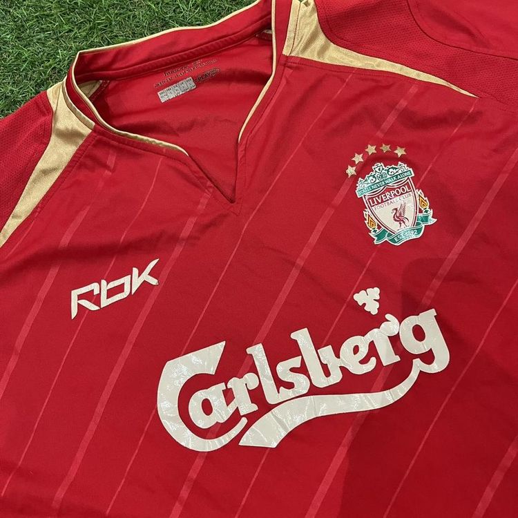 Red Reebok T-shirt image 3