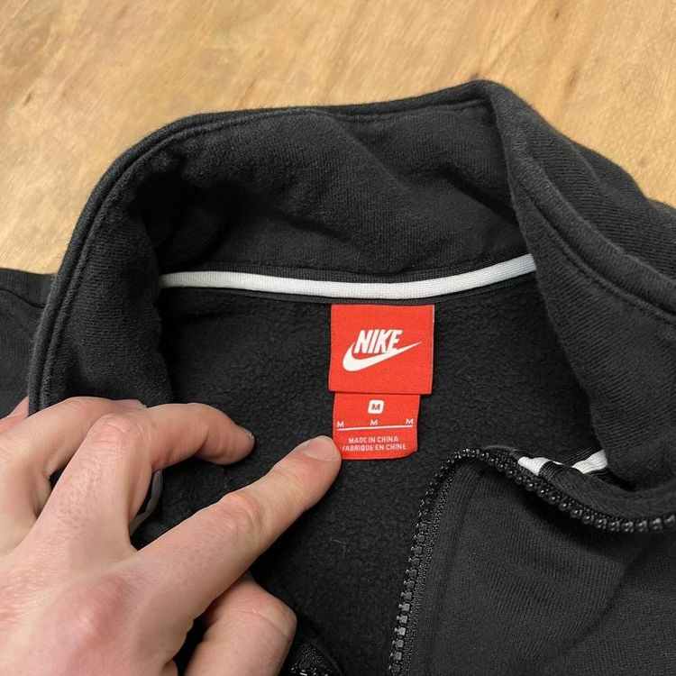 Vintage Nike Air Spellout Graphic Quarter Zip Sweatshirt imagen 6