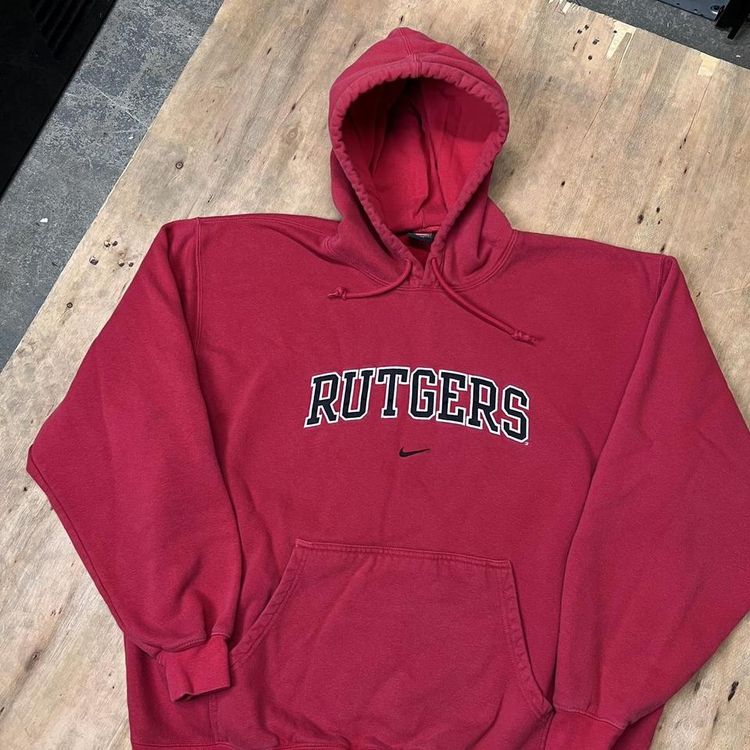 Vintage Nike Team x Rutgers University Graphic Hoodie image 4