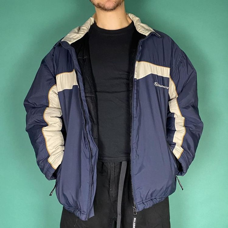 Vintage 90s billabong ski jacket navy.