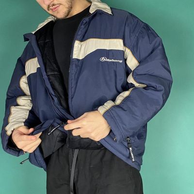 Vintage 90s billabong ski jacket navy. 2