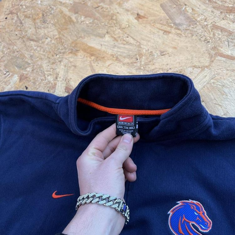 Vintage Nike Team x Boise State Broncos Quarter Zip Sweatshirt imagen 6