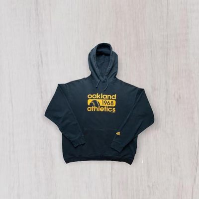 Black Y2K Adidas Hoodie 2