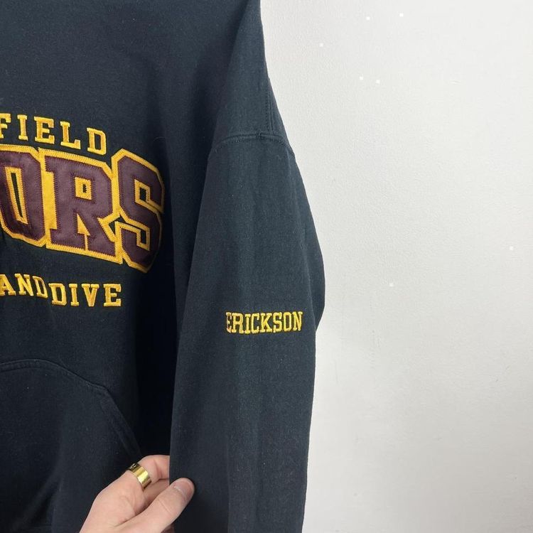 Black Gildan hoodie 4
