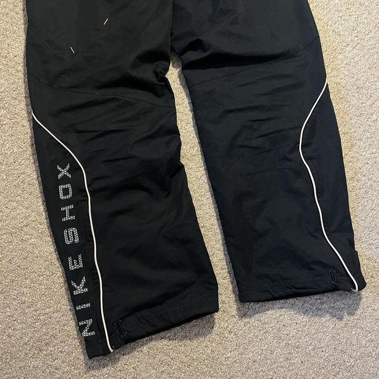 Immagine di 00s Nike Shox Swoosh Shell Tracksuit Bottoms 7