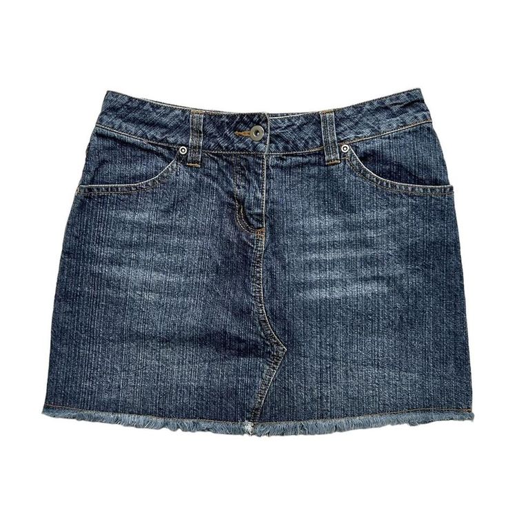 Y2K grain wash denim mini skirt with a raw hem
