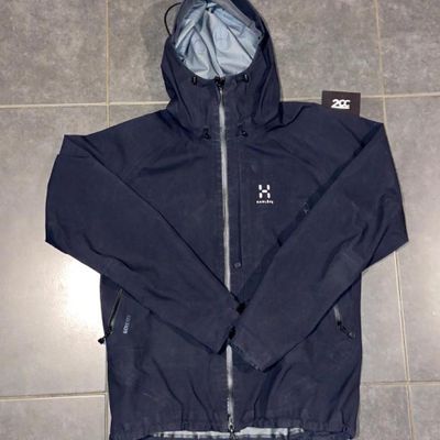 - Haglofs Roc / Fiction Gore-Tex (Waterproof) Jacket in Black, with chest pocket and beaked adjustab