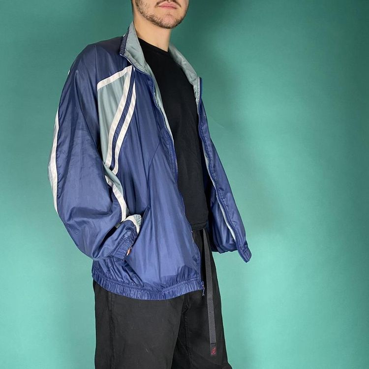 Vintage 90s Nike swoosh track jacket blue. imagen 2