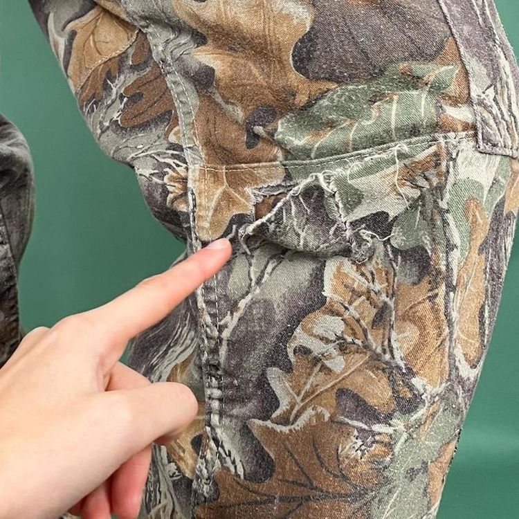 Immagine di Vintage realtree baggy cargo pants. 4