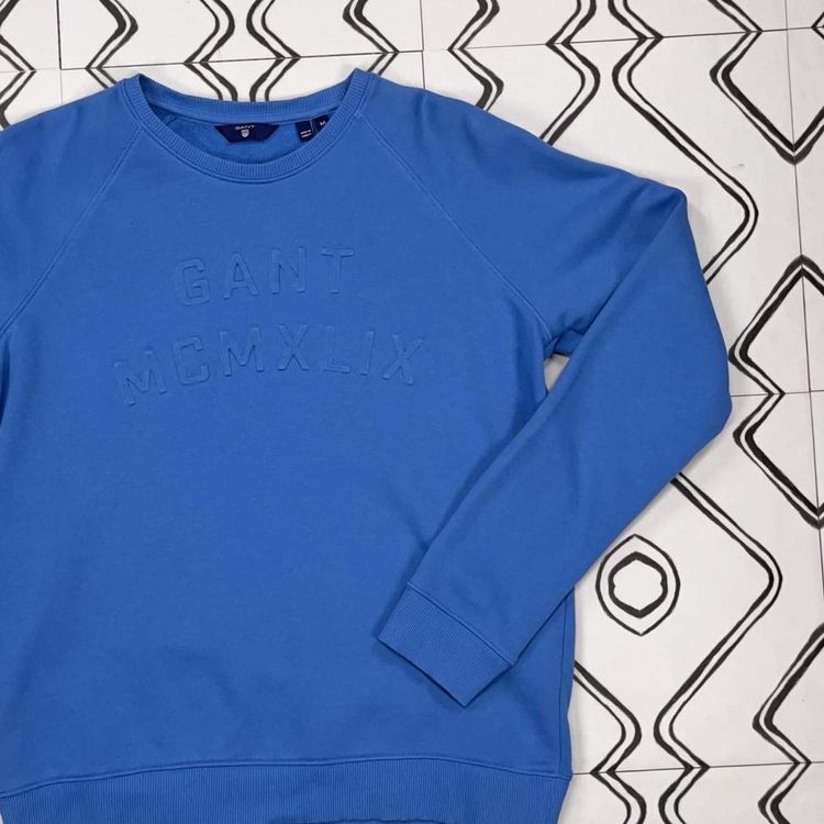 Vintage GANT Sweatshirt image 2