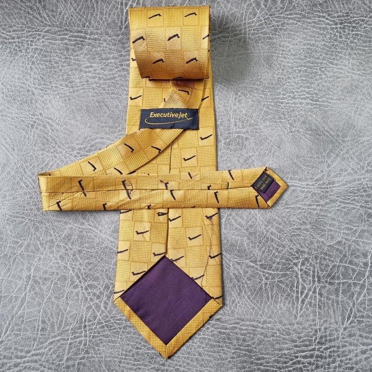 Vintage Swoosh Tie Hand Made Mens Tie Necktie Retro SILK 80s - RARE image 3