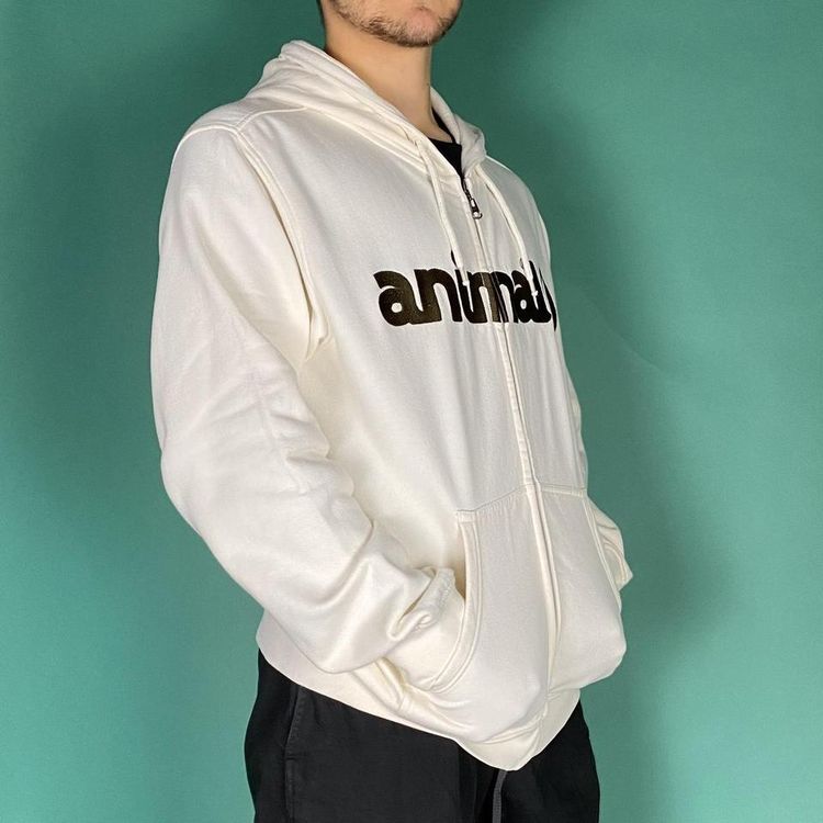 Vintage y2k animal zip up embroidered hoodie cream. imagen 2