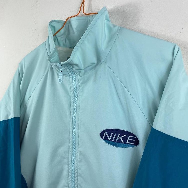 Blue 00s Nike jacket 4