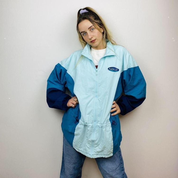 Blue 00s Nike jacket 7