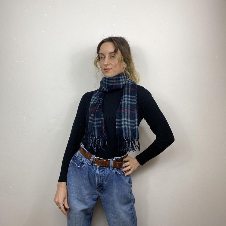 Vintage Navy Burberry scarf image 3