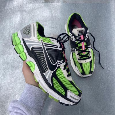 Nike air zoom vomero 5