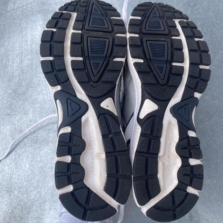 Nike dart 7 6