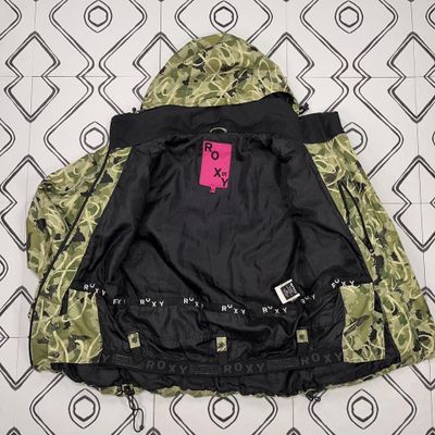 Vintage Roxy Ski Jacket 4