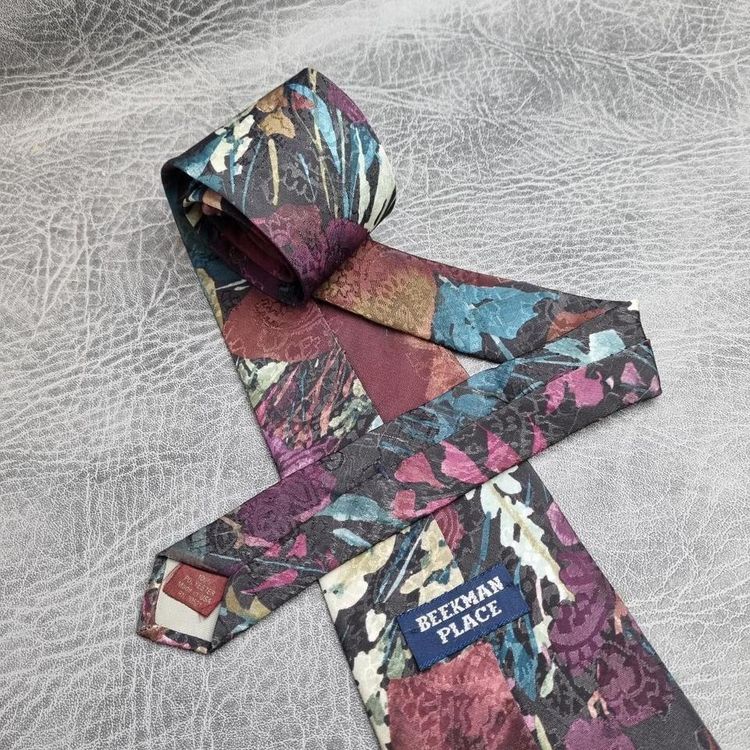 Vintage Mens Tie HANDMADE Beekman Place Necktie Retro SILK 80s Abstract tie image 4