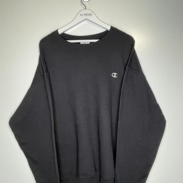Champion Classic XXL plain Black sweater size two extra large.